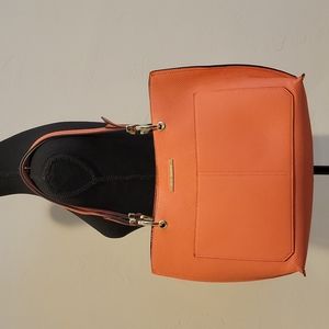 Steve Madden Bdonna Tote in Papaya